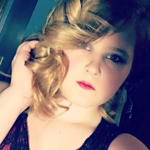 Meet your Posher, Virginia